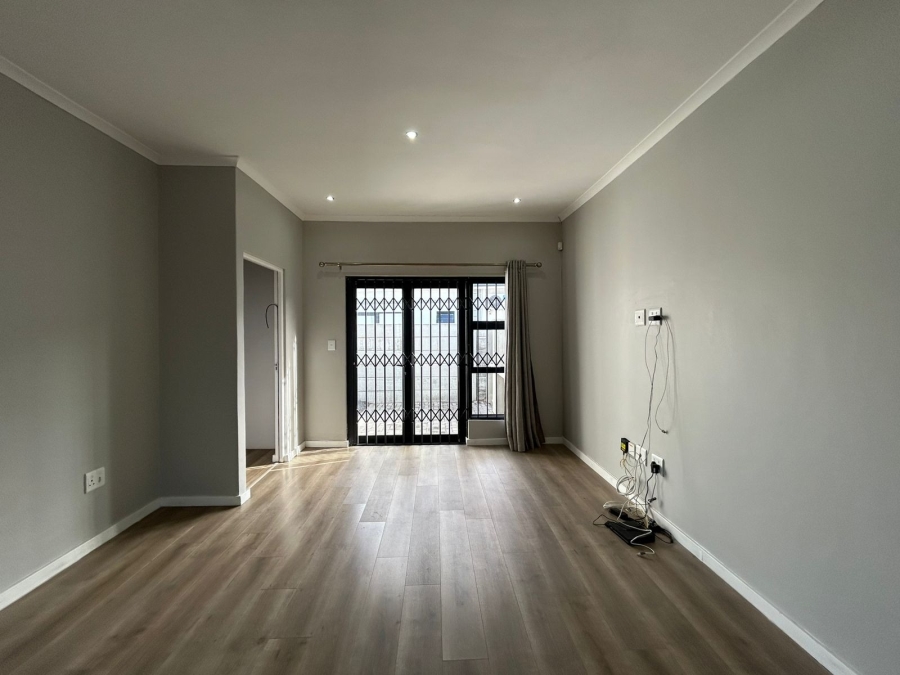 To Let 2 Bedroom Property for Rent in Table View Western Cape